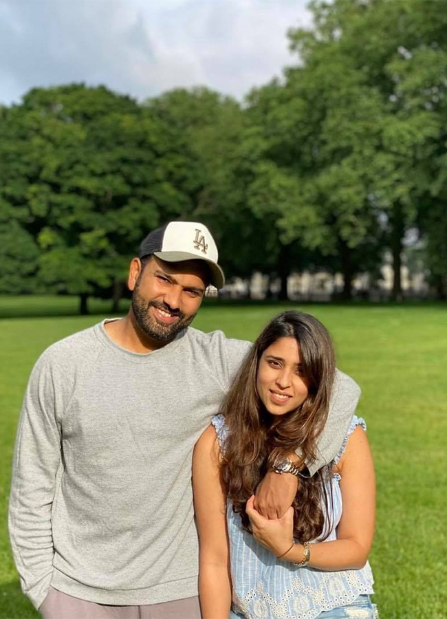 Rohit Sharma Ritika celebrates their Wedding Anniversary - Sakshi13