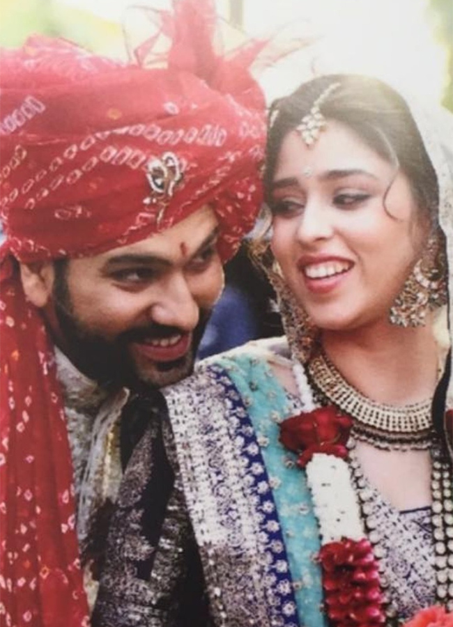 Rohit Sharma Ritika celebrates their Wedding Anniversary - Sakshi29