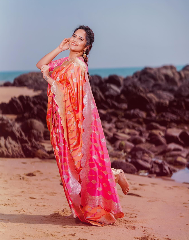 anasuya bharadwaj latest photos - Sakshi2