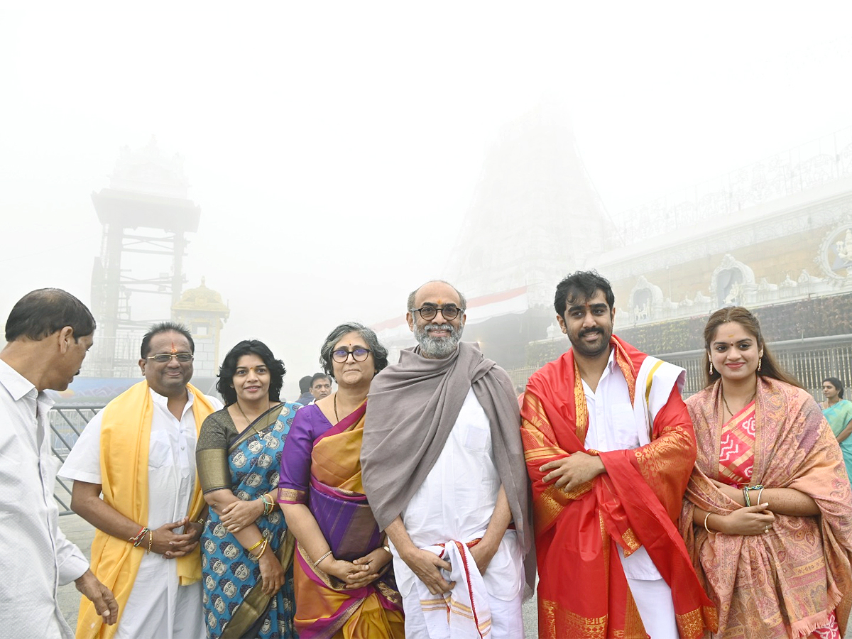 Daggubati Abhiram With His Wife and Family Visits Tirumala Photos - Sakshi2