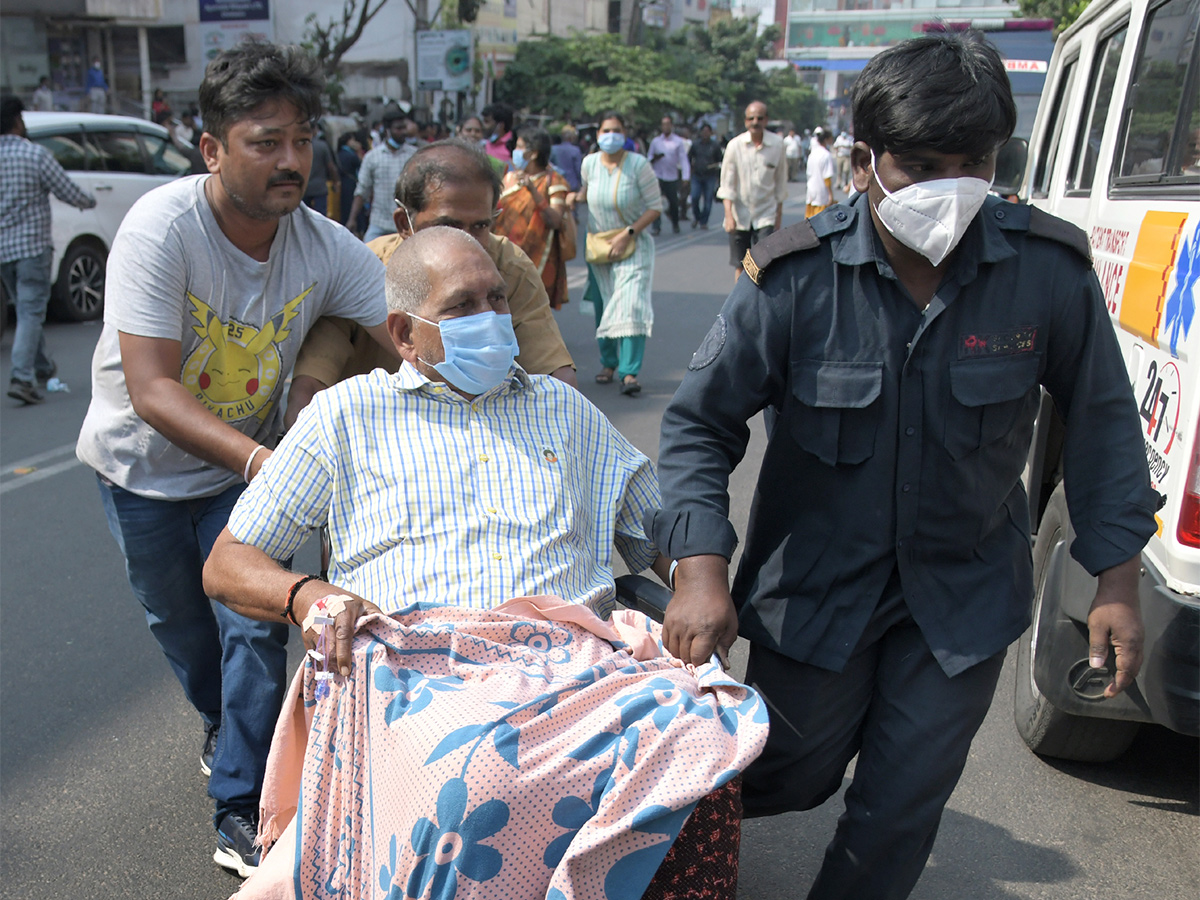 Fire breaks out at Indus Hospitals in Visakhapatnam - Sakshi11