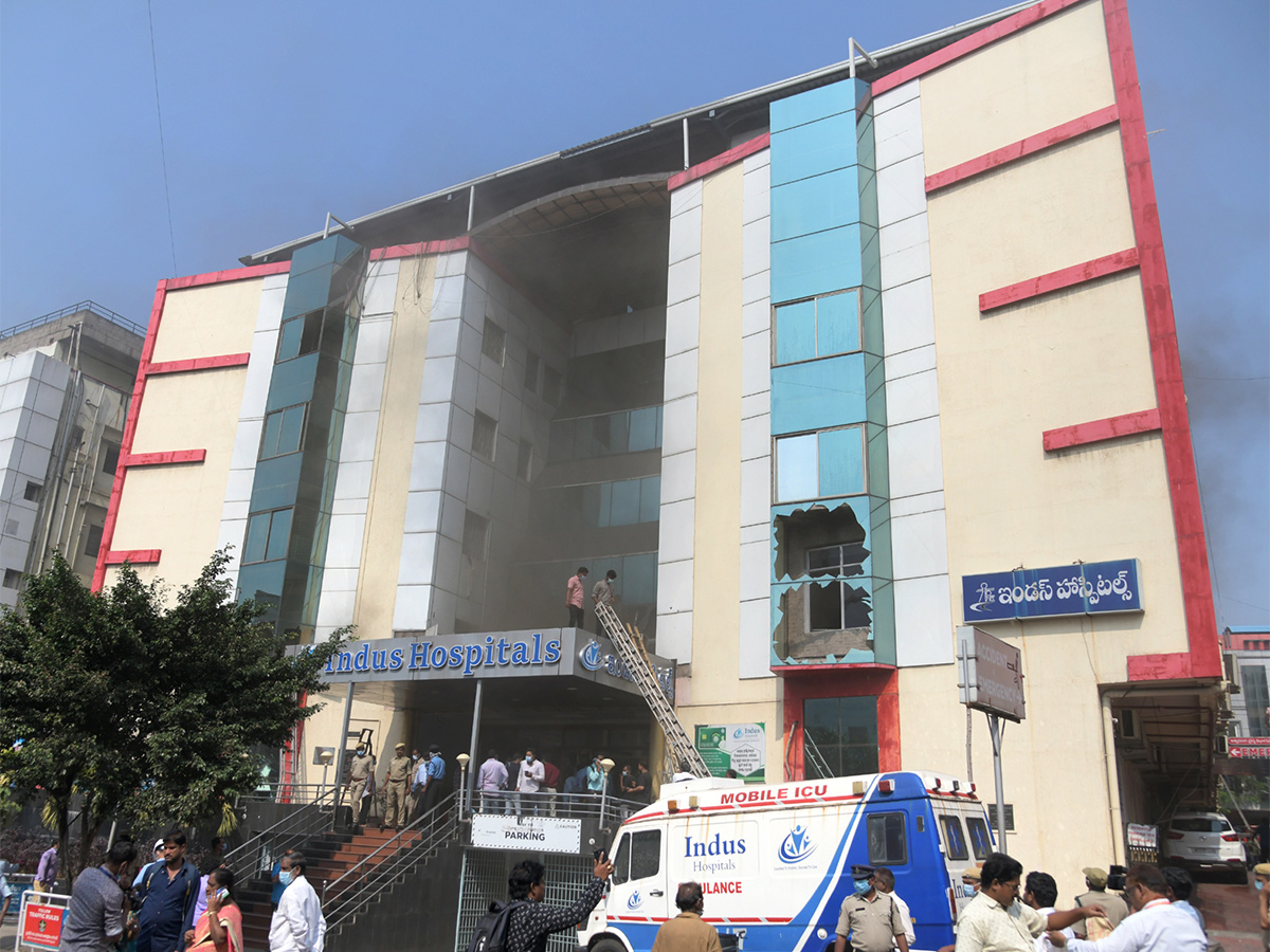 Fire breaks out at Indus Hospitals in Visakhapatnam - Sakshi13