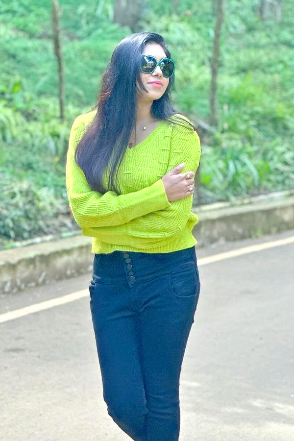 Jabardasth Satya Sri Visits Ooty Photos - Sakshi7