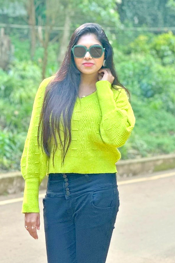 Jabardasth Satya Sri Visits Ooty Photos - Sakshi9