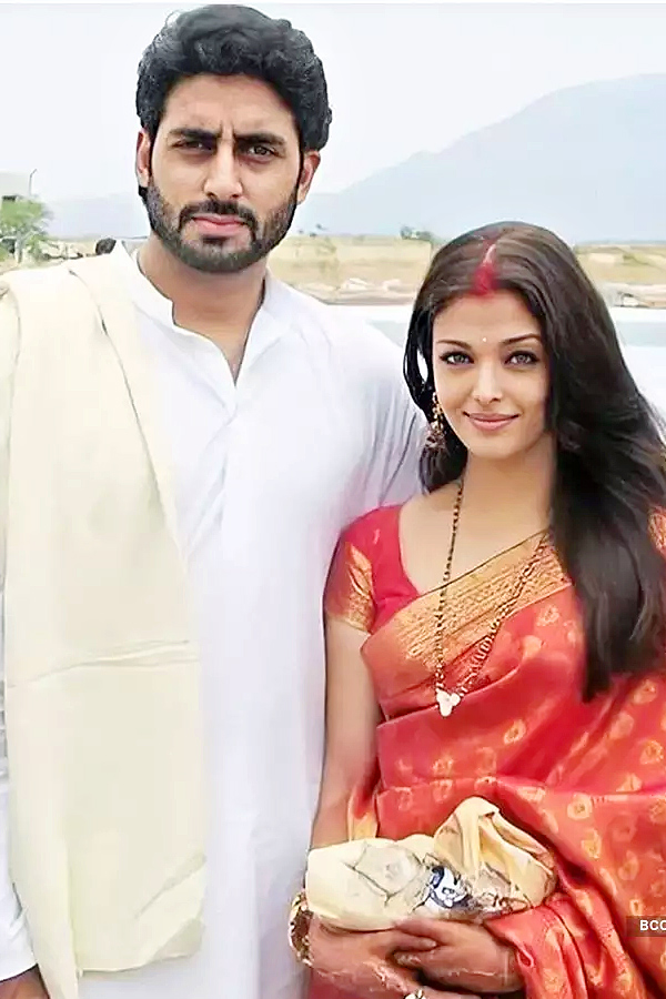 Aishwarya Rai Bachchan And Abhishek Bachchan Photos - Sakshi16