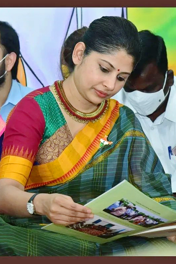 IAS officer Smita Sabharwal Best Photos - Sakshi46