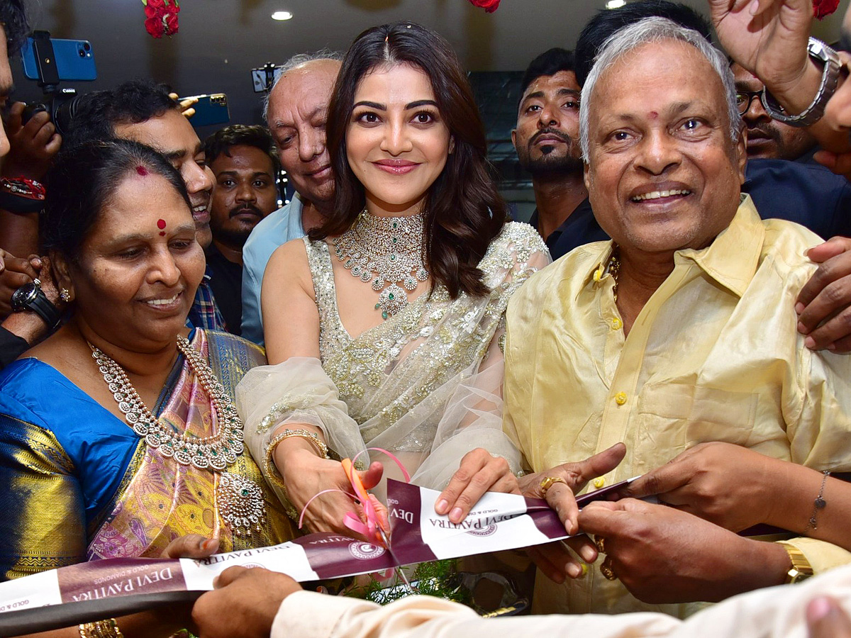 Kajal Aggarwal Launched Gold And Diamonds Luxury Jewellery Store At Hyderabad Photos - Sakshi18