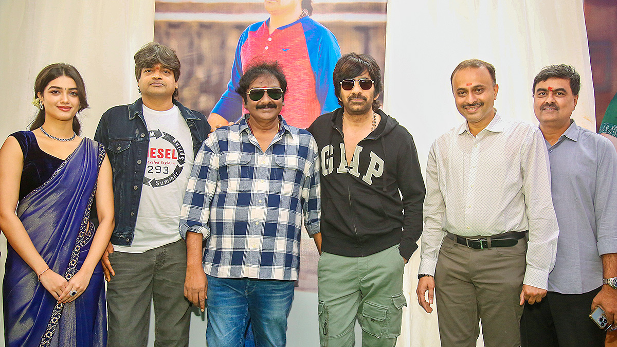 Ravi Teja Mr Bachchan Launched Grandly Pics - Sakshi7