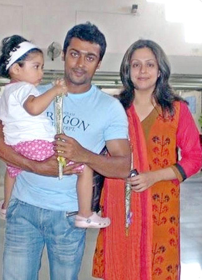 Actor Suriya Rare Family Moments Photos - Sakshi35