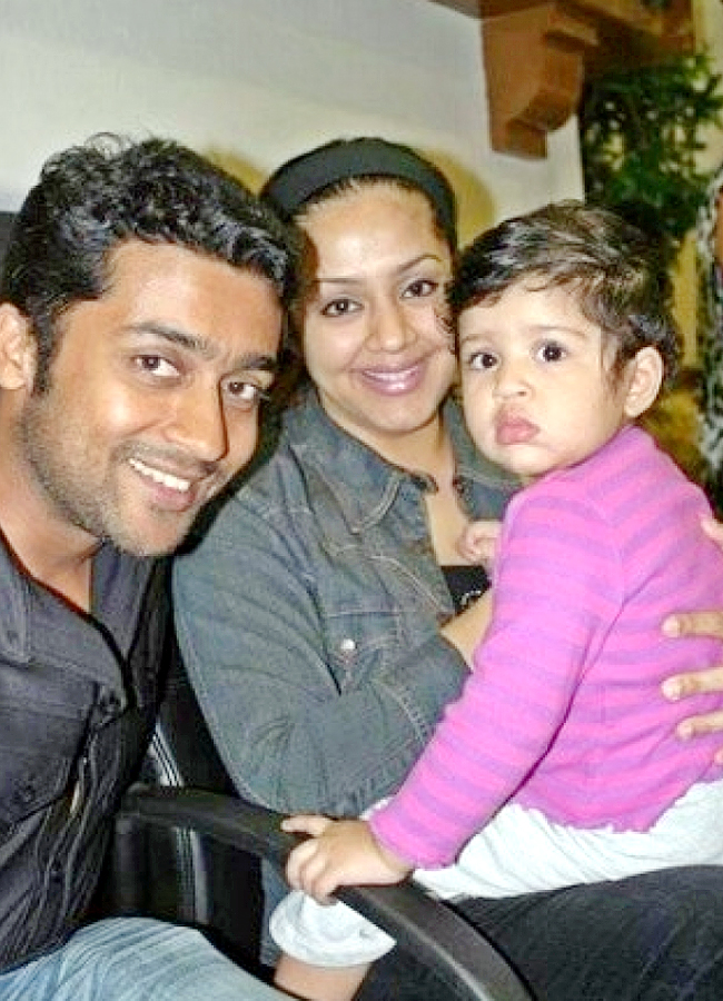 Actor Suriya Rare Family Moments Photos - Sakshi37