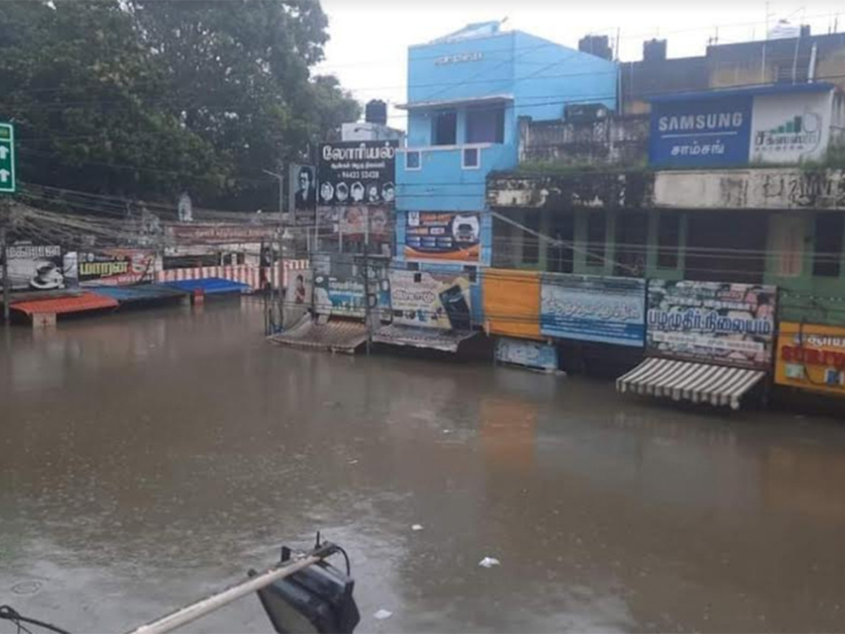 Heavy rains predicted in Tamil Nadu Pics - Sakshi3