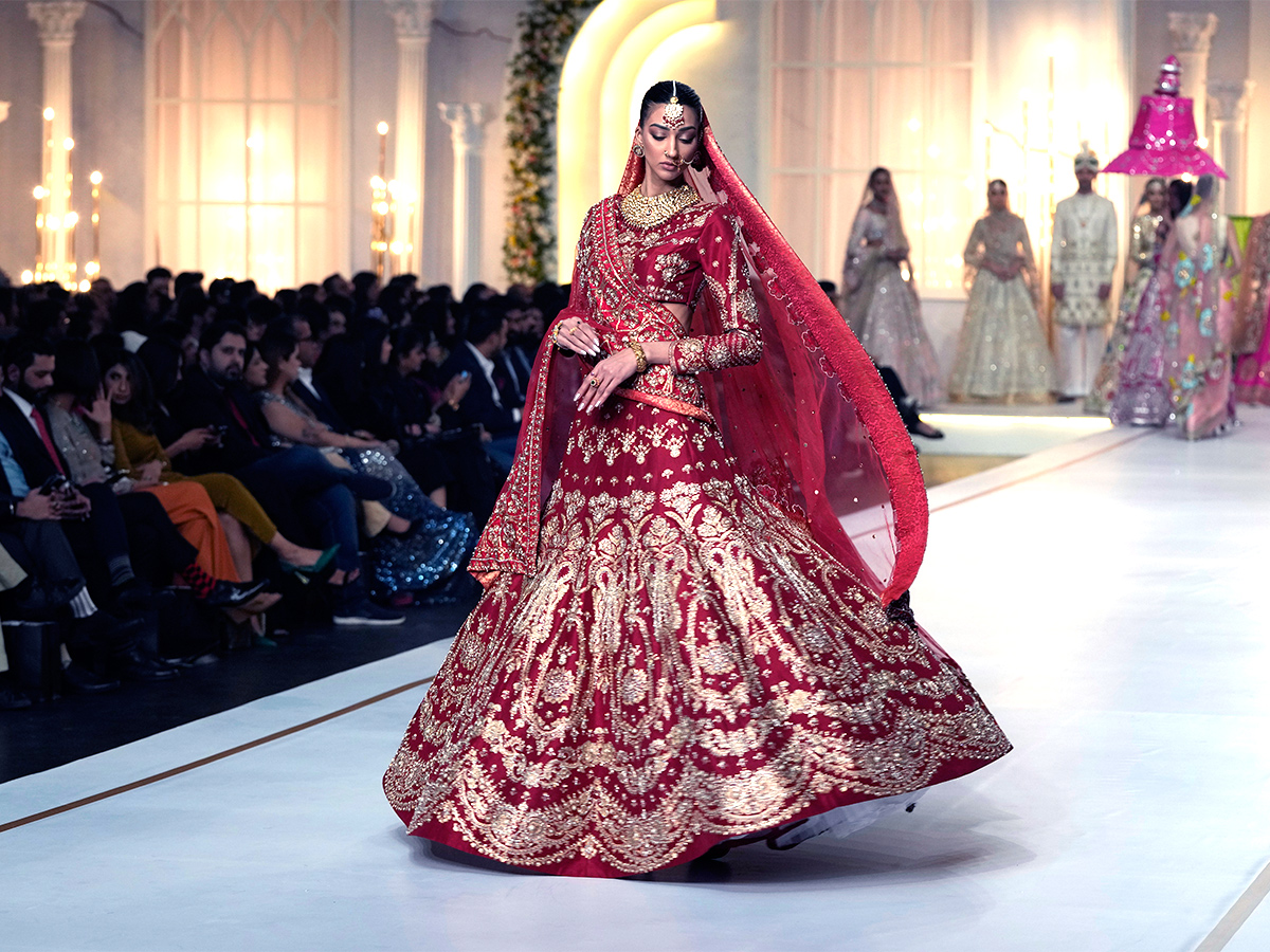 fashion show of Bridal Couture Week in Lahore photos - Sakshi8