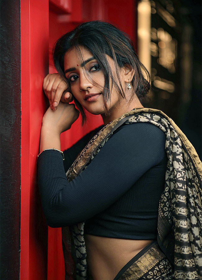 Actress Eesha Rebba Latest Photos - Sakshi11