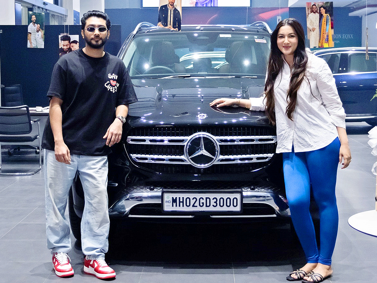 Actress Gauahar Khan buys a brand new Mercedes Benz Photos - Sakshi9