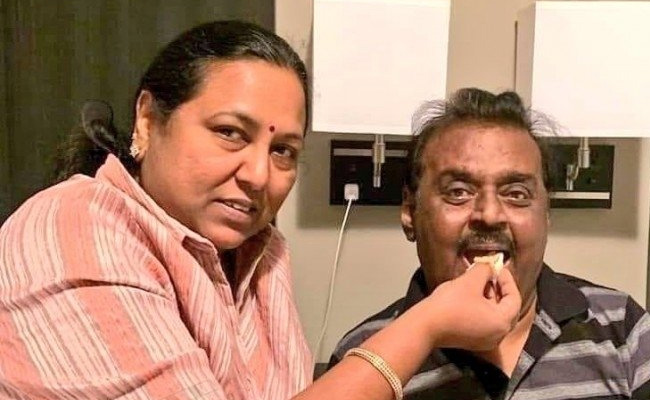 Captain Vijayakanth Family Photos With Wife And Son Photos - Sakshi16