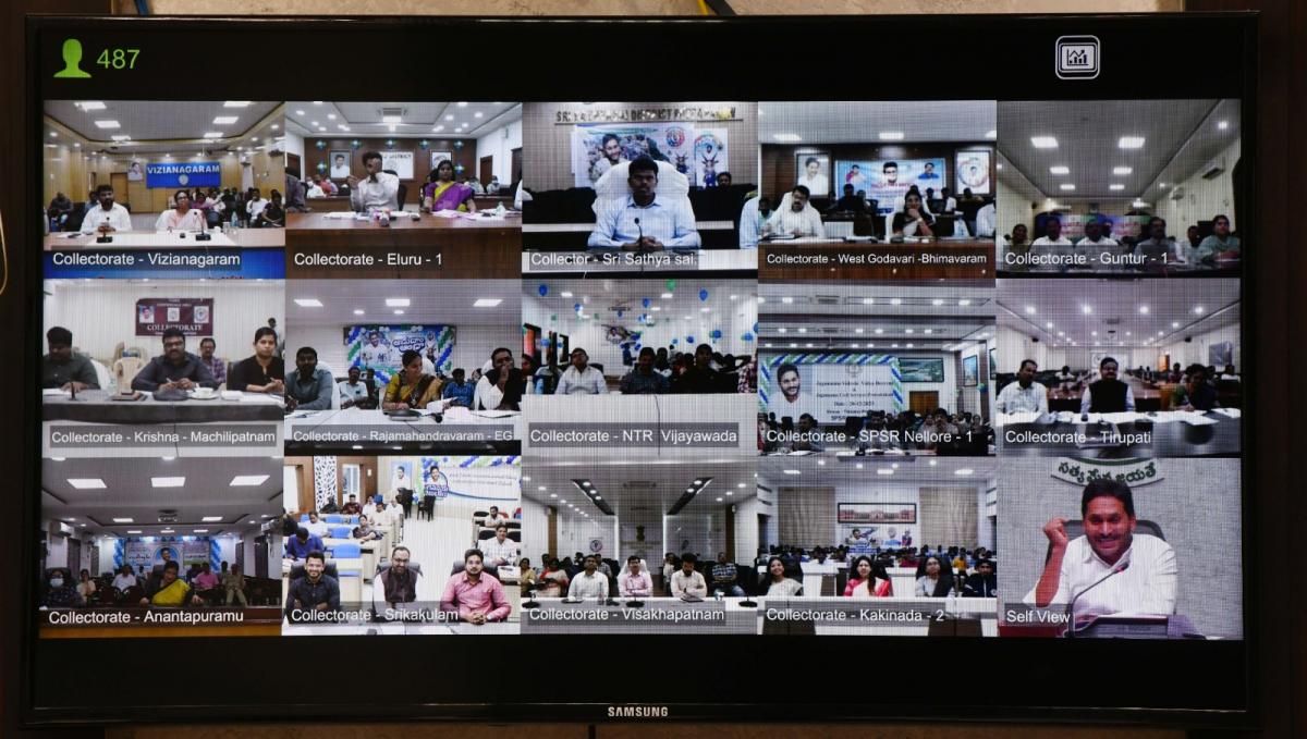 CM YS Jagan Video Conference on Adudham Andhra Program Photos - Sakshi6