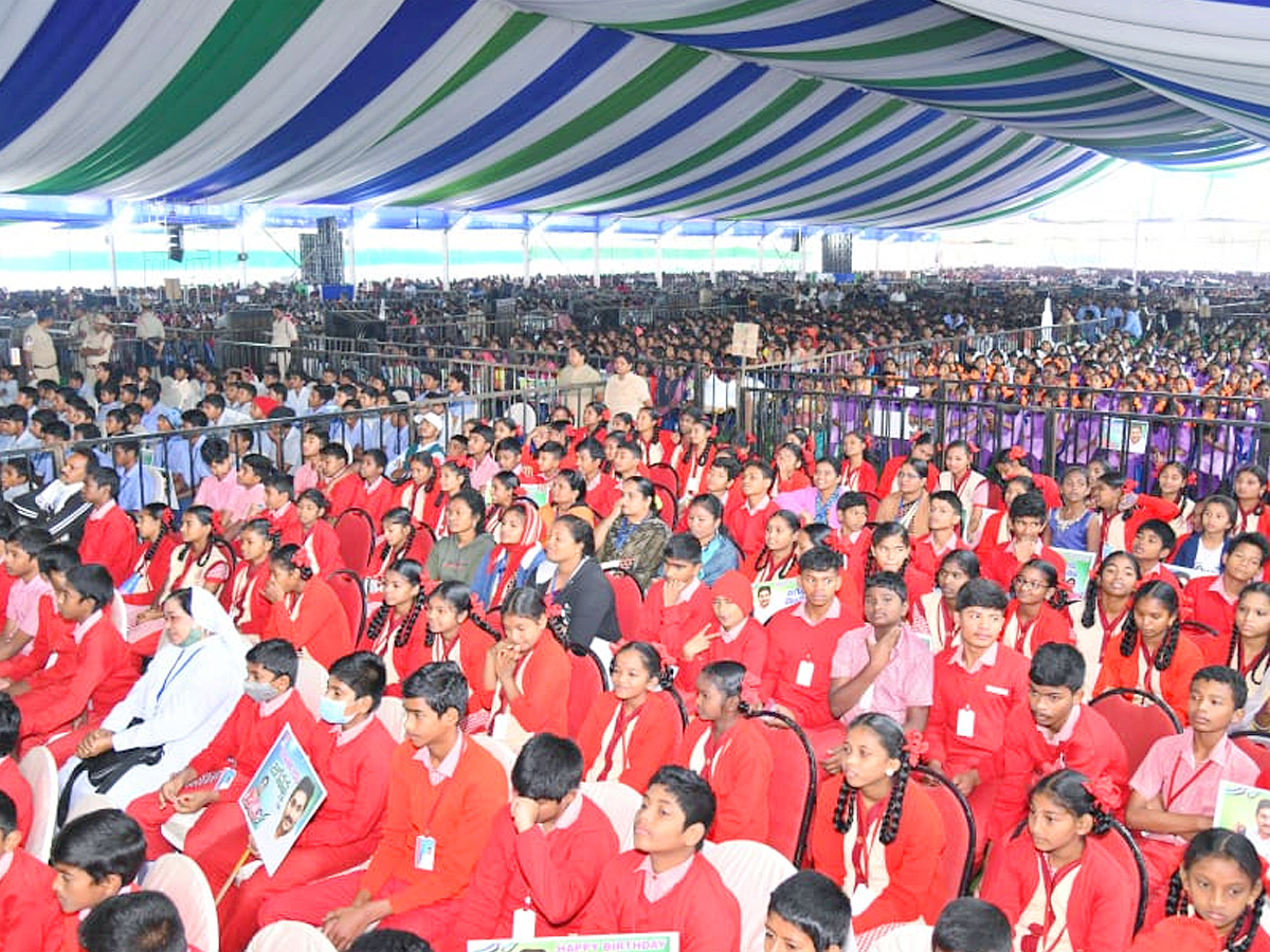 CM Jagan Chintapalli Tour Photos - Sakshi12