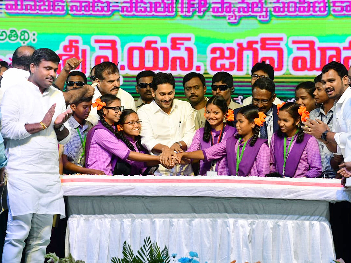 YS Jagan birthday Celebrations At Chintapalli Photos - Sakshi10