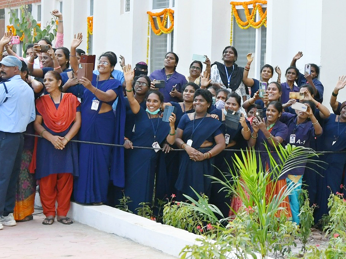 AP CM YS Jagan YSR Kadapa District Tour PHotos - Sakshi21