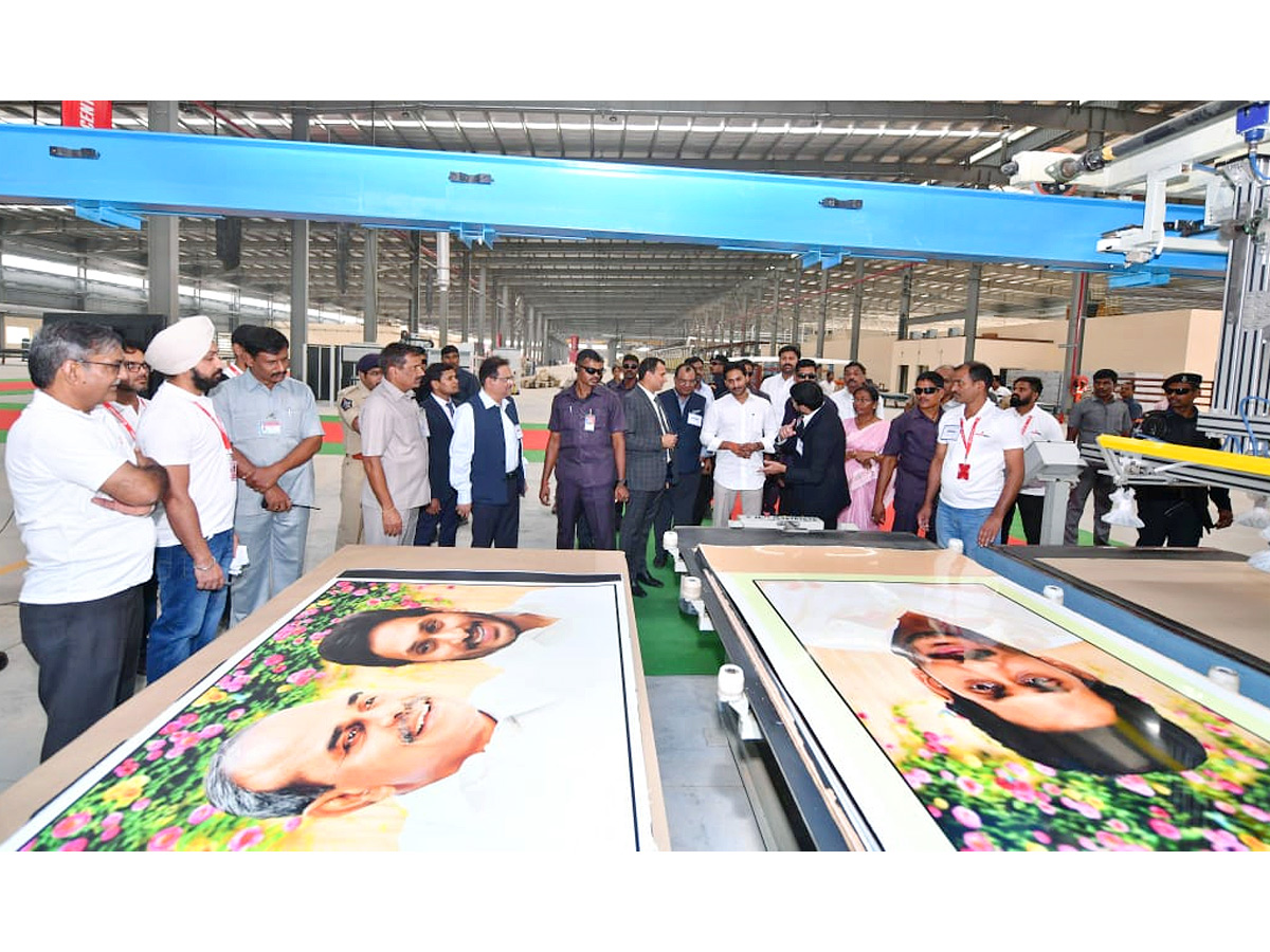 AP CM YS Jagan YSR Kadapa District Tour PHotos - Sakshi8