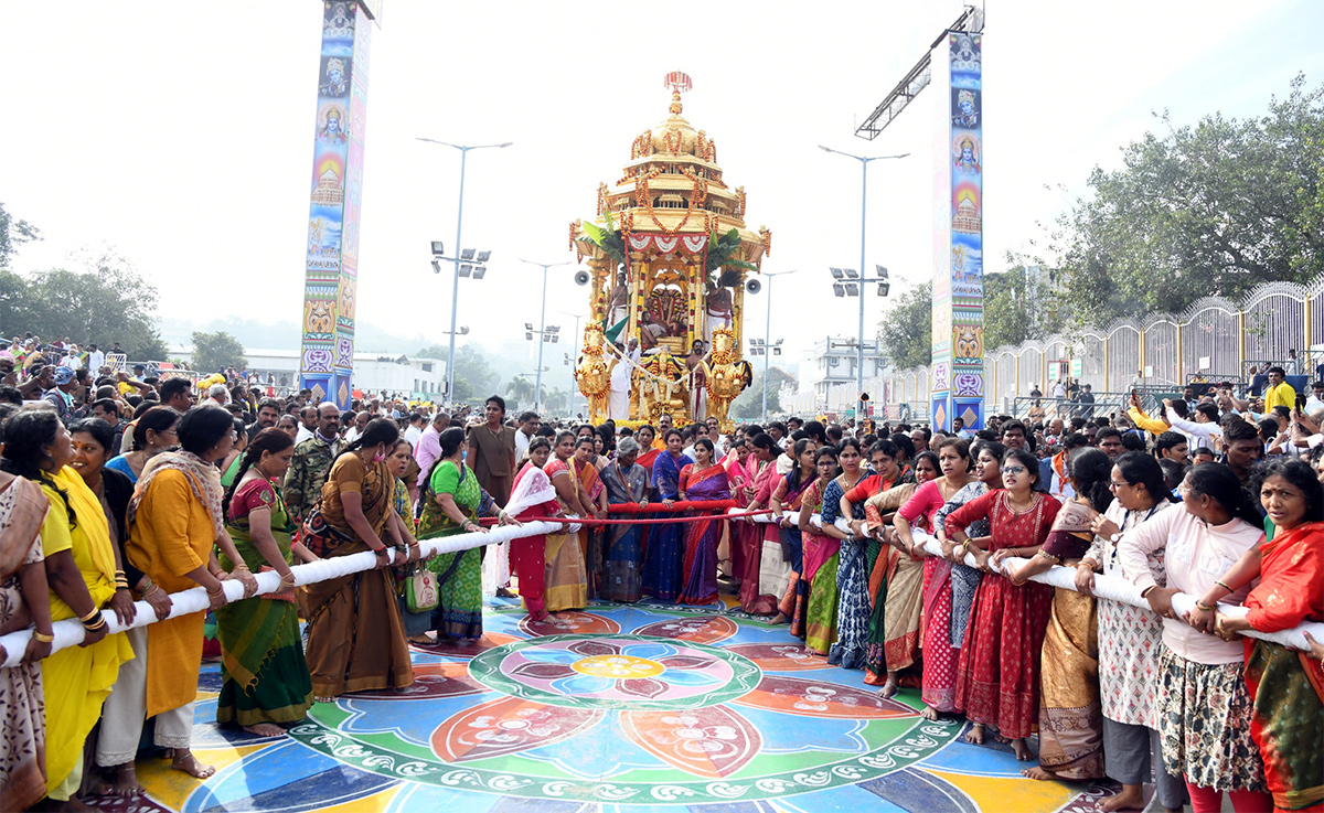 Vaikunta Ekadasi 2023 Date in Tirumala - Sakshi20