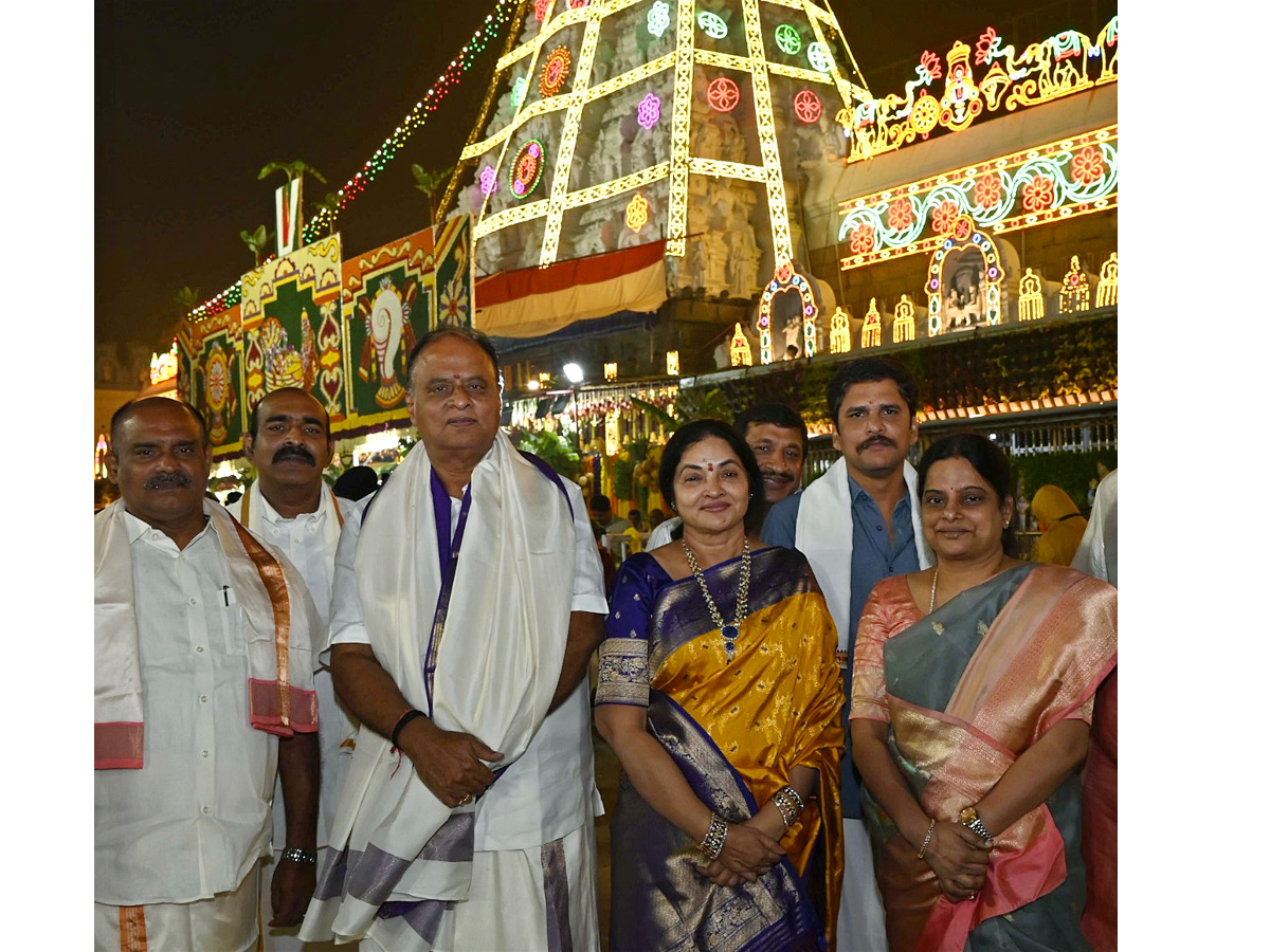 Vaikunta Ekadasi 2023 Photos - Sakshi17