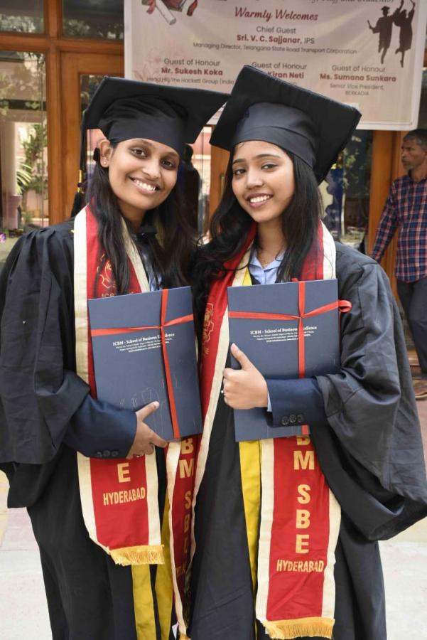 Students Celebrates 16th Convocation Ceremony ICBM School of Business Excellence at Attapur Hyderabad Photos - Sakshi18