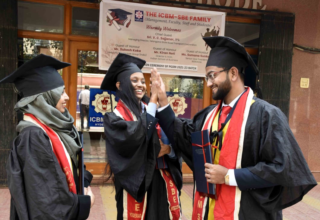 Students Celebrates 16th Convocation Ceremony ICBM School of Business Excellence at Attapur Hyderabad Photos - Sakshi26