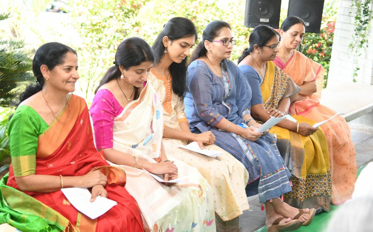 CM YS Jagan Participated in Christmas Prayers at Idupulapaya Prayer Hall Photos - Sakshi3