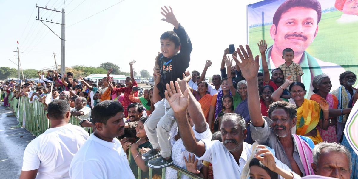 CM YS Jagan In YSR District Simhadripuram Photos - Sakshi7