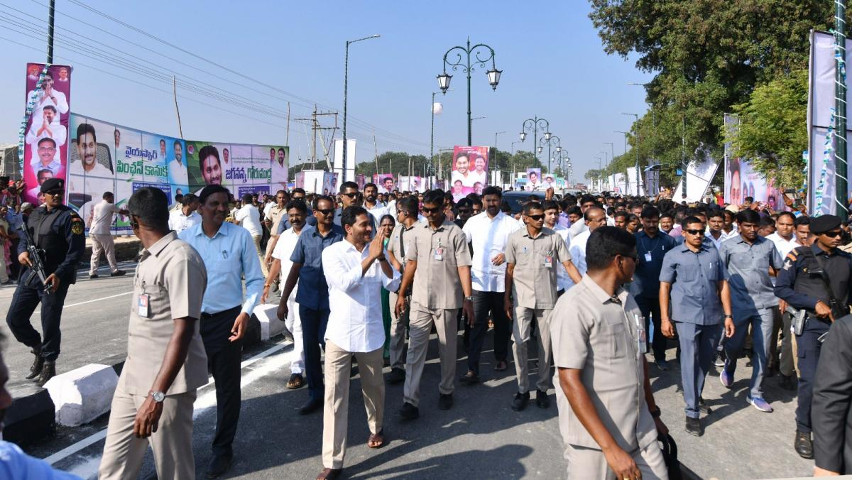 CM YS Jagan In YSR District Simhadripuram Photos - Sakshi21