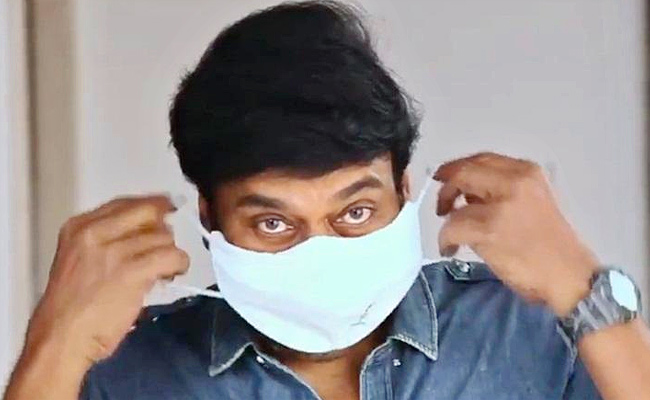 Celebrities Wear Face Masks During The Coronavirus Pandemic Photos - Sakshi2