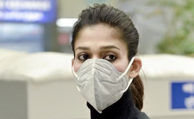 Celebrities Wear Face Masks During The Coronavirus Pandemic Photos - Sakshi16