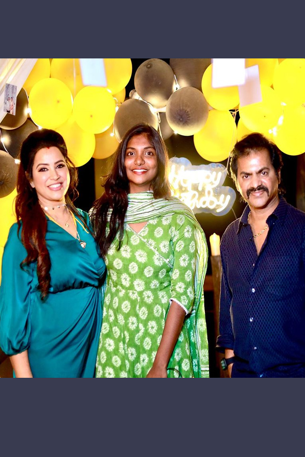 Redin Kingsley Birthday Celebration With His Wife Sangeeta Photos - Sakshi9