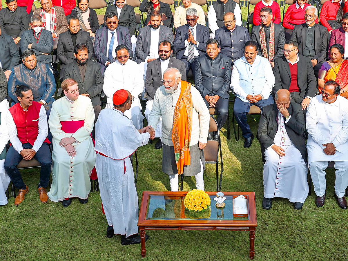 PM Modi hosts Christmas event Photos - Sakshi7