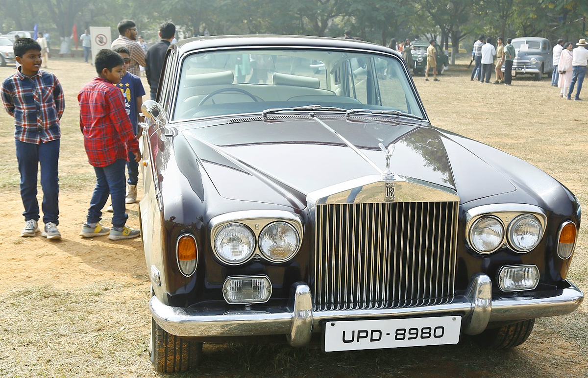 HPS Centenary Vintage Car Show hyderabad public school - Sakshi5