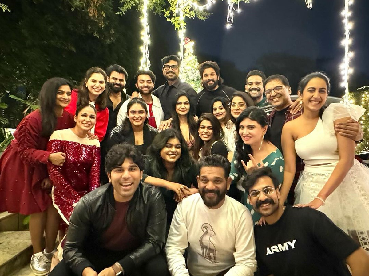 Mega Family Christmas Celebrations Hosted By Allu Arjun Photos - Sakshi6