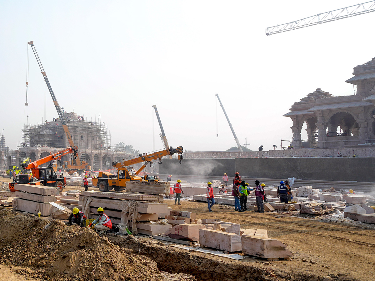 ayodhya new ram mandir photo - Sakshi18