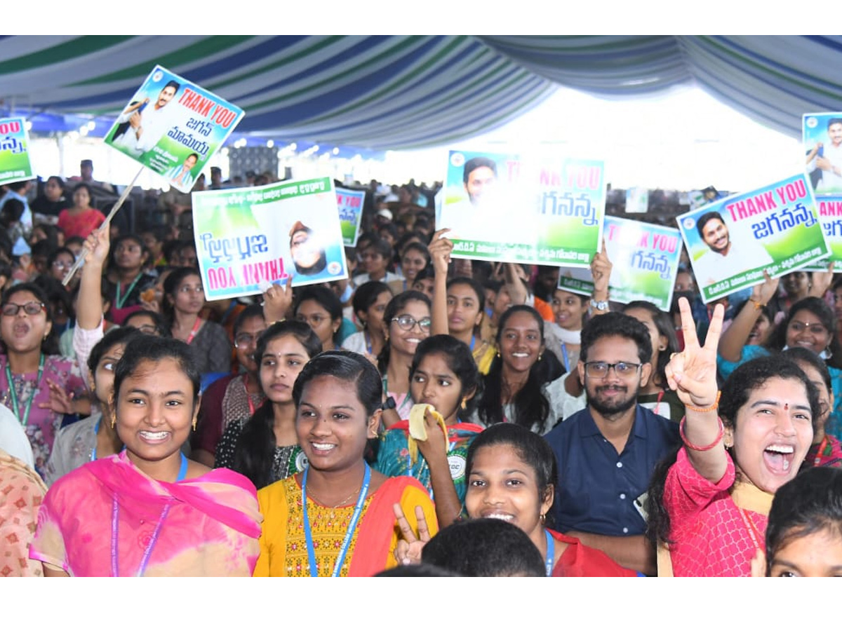 AP CM YS Jagan Public Meeting at Bhimavaram Photos - Sakshi13