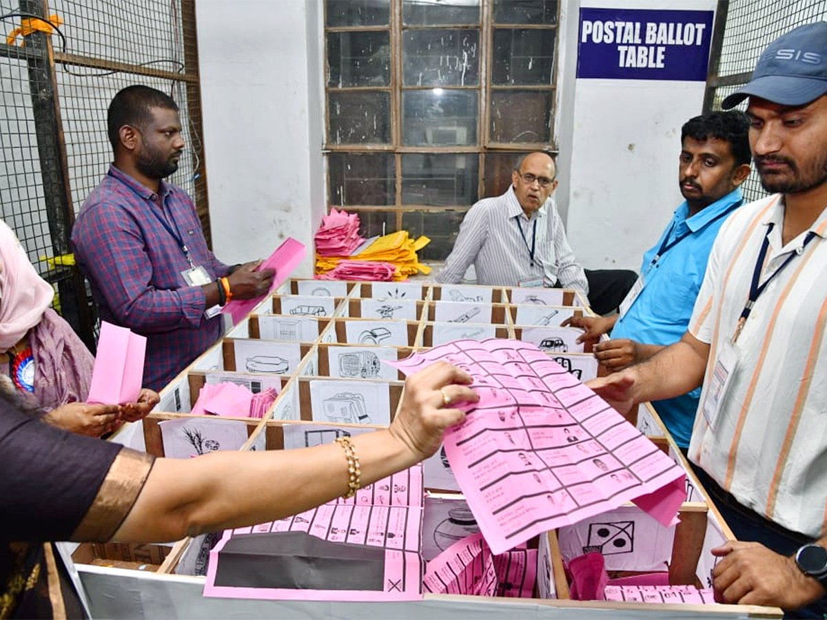 Telangana Assembly Election Counting Photos - Sakshi20