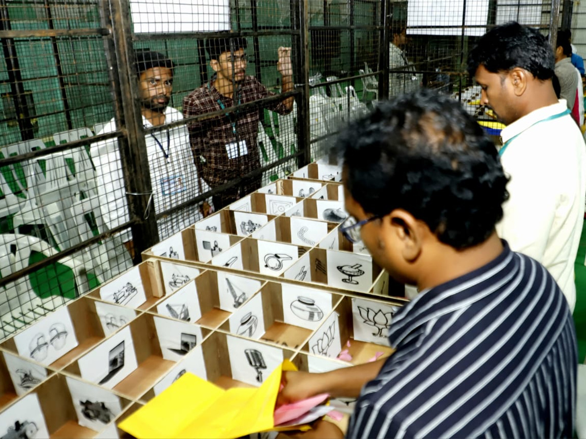 Telangana Assembly Election Counting Photos - Sakshi33