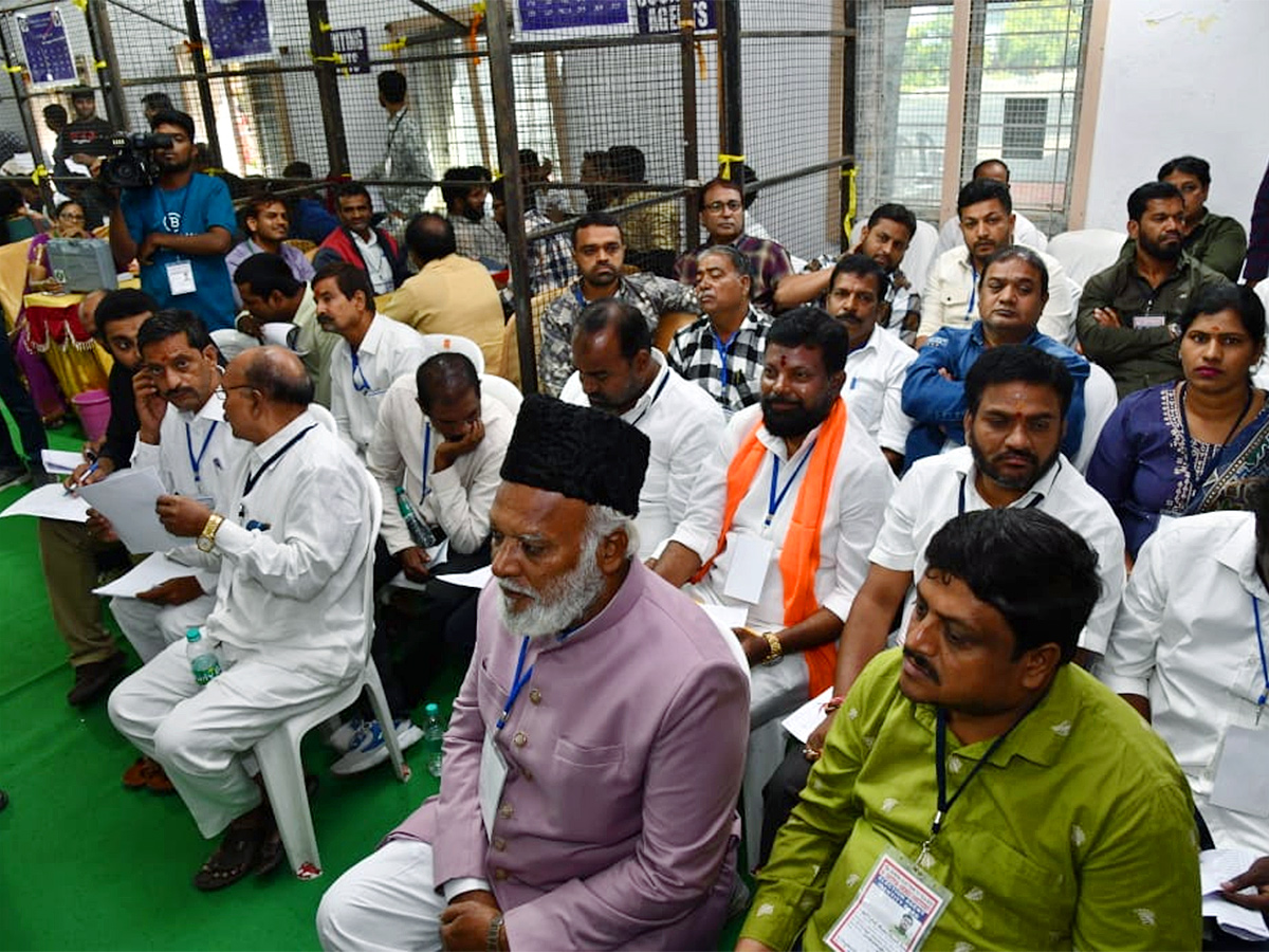 Telangana Assembly Election Counting Photos - Sakshi10