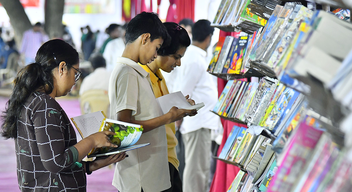 34th Vijayawada Book Festival 2023 Photos - Sakshi3