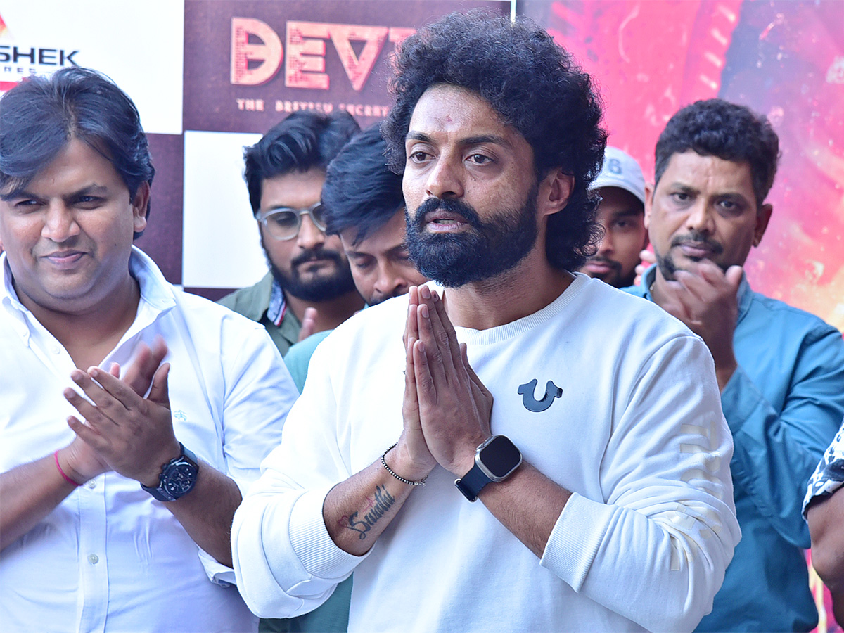 Nandamuri Kalyan Rams Devil Movie Success Celebrations - Sakshi14