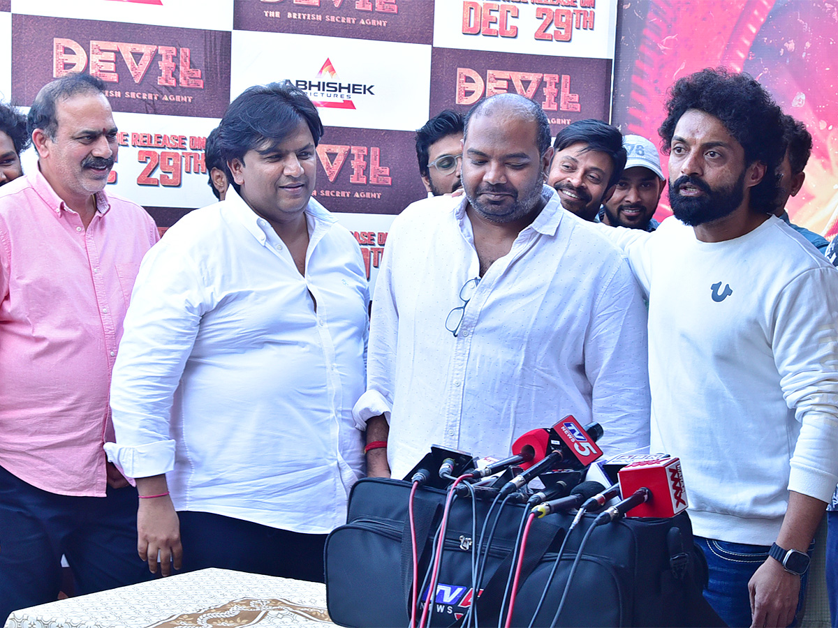 Nandamuri Kalyan Rams Devil Movie Success Celebrations - Sakshi15