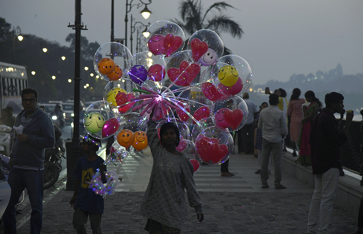 New Year Celebrations In Hyderabad - Sakshi7