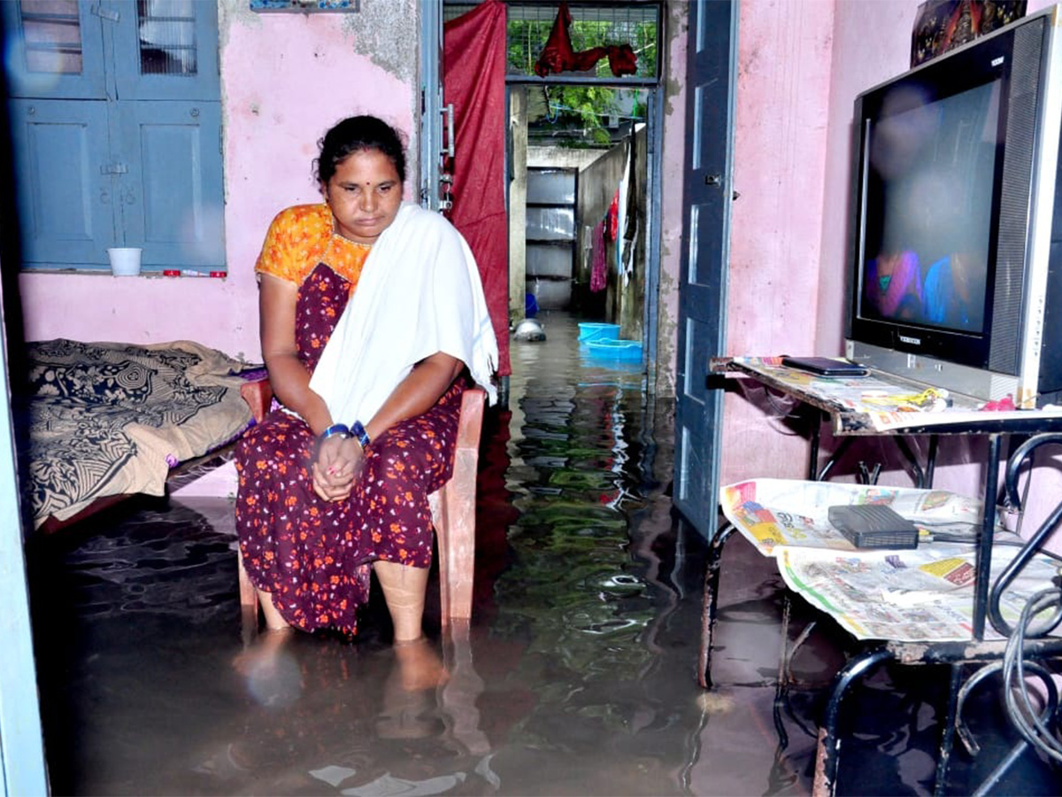 Heavy Rain In Nellore Effecct Of Michaung Cyclone - Sakshi8