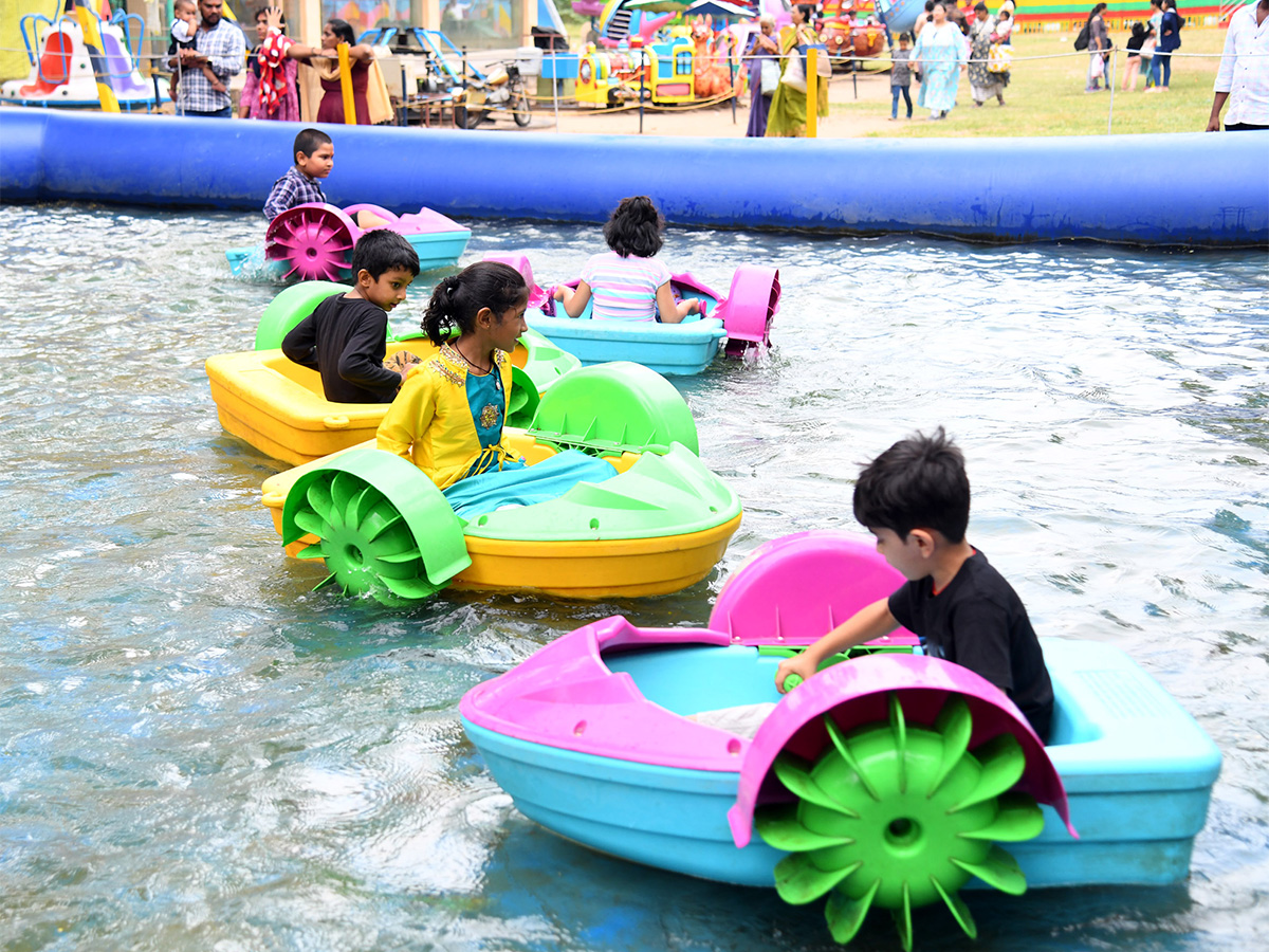 Karthika Masam Celebrations Bhavani Island Vijayawada Pics - Sakshi2