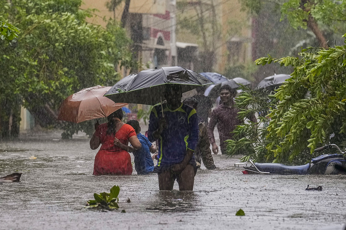 Cyclone Michaung As Rain Floods Chennai - Sakshi39