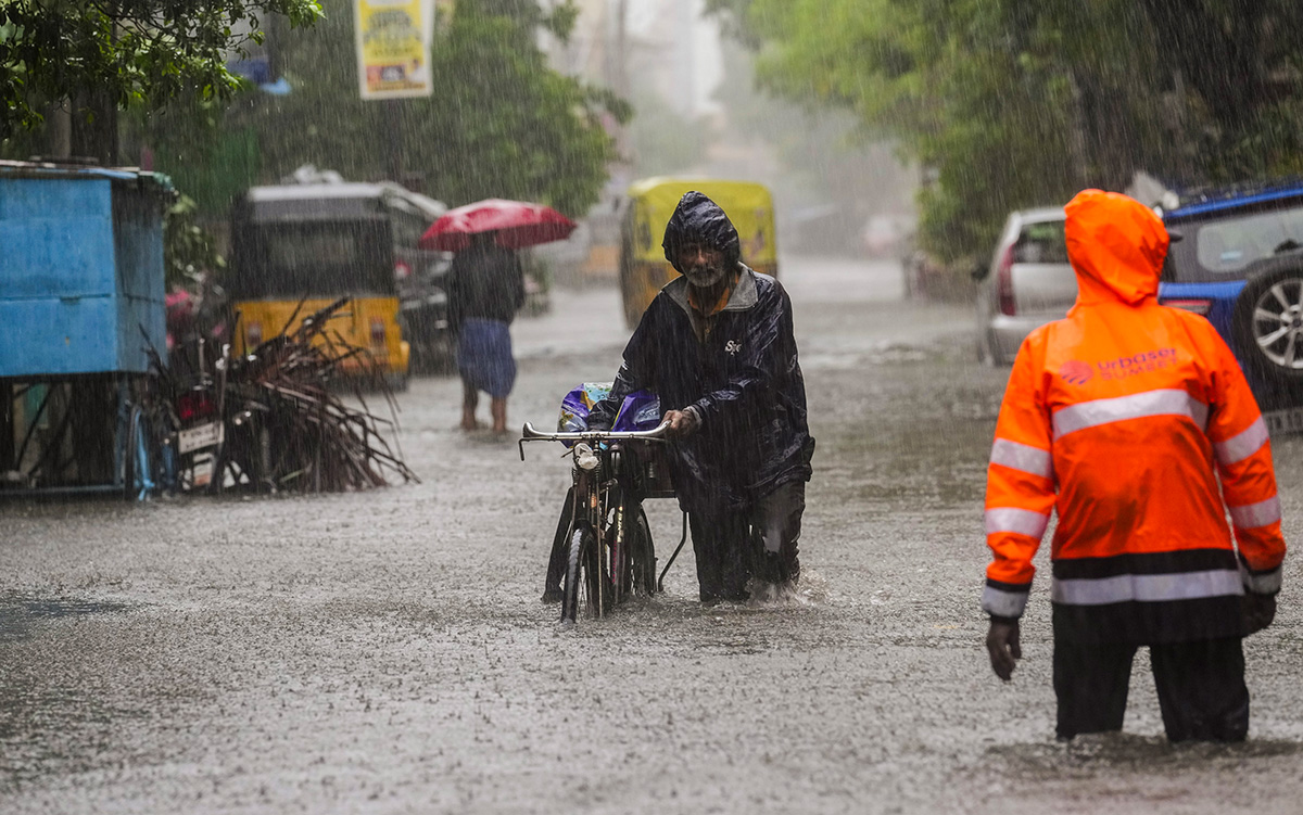 Cyclone Michaung As Rain Floods Chennai - Sakshi41